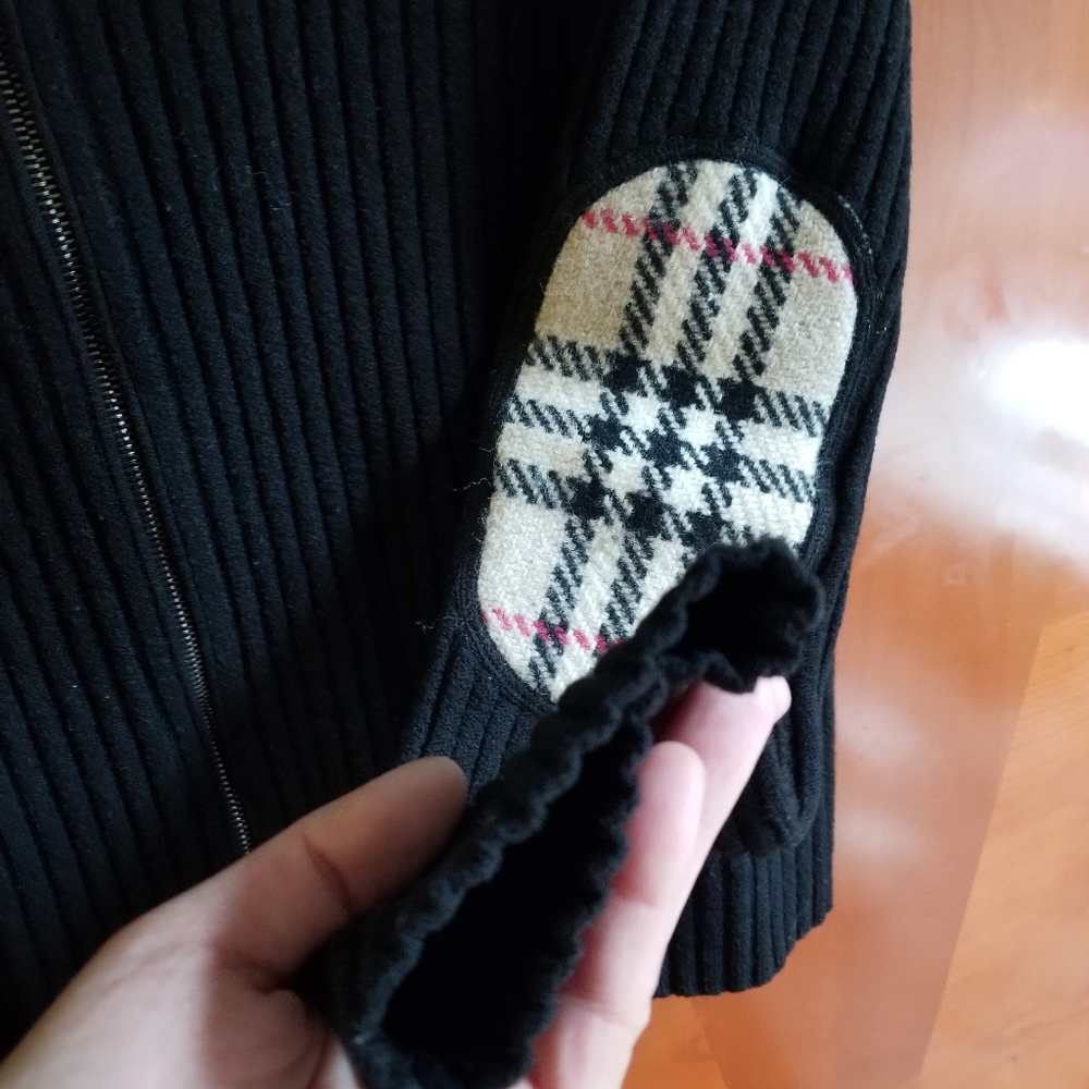 Burberry Sweater /Jacket - Picture 6 of 9